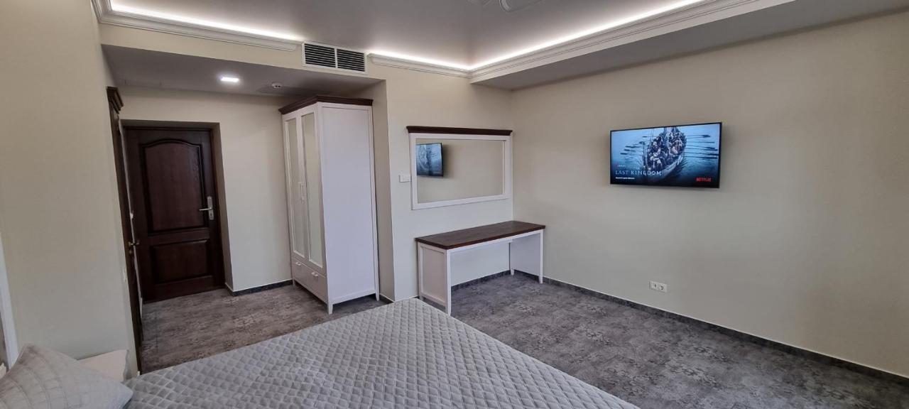 Acaem Hotel Kisinyov Kültér fotó